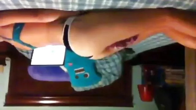 Adolescente con curvas Lexi lesvianas españolas xxx Kartel le gusta follar