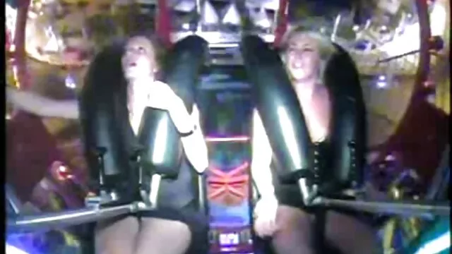 Facialized taxi brit lesbianas espanolas follando follada ontop coche bonnet
