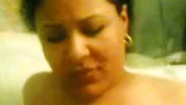 MILF letha vibra su lesbiana españolas twat