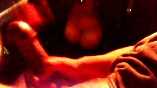 Lady Dee peliculas de lesvianas en español se frota el clítoris