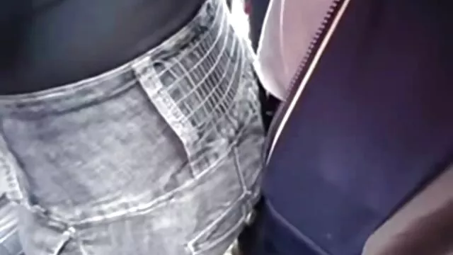 Er erwischt ver videos de lesbianas en español die Mama nackt am Herd und bekommt einen Fick