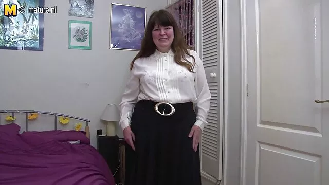 Alemán natural amateur pelirroja adolescente lesbianas cogiendo en español primer casting